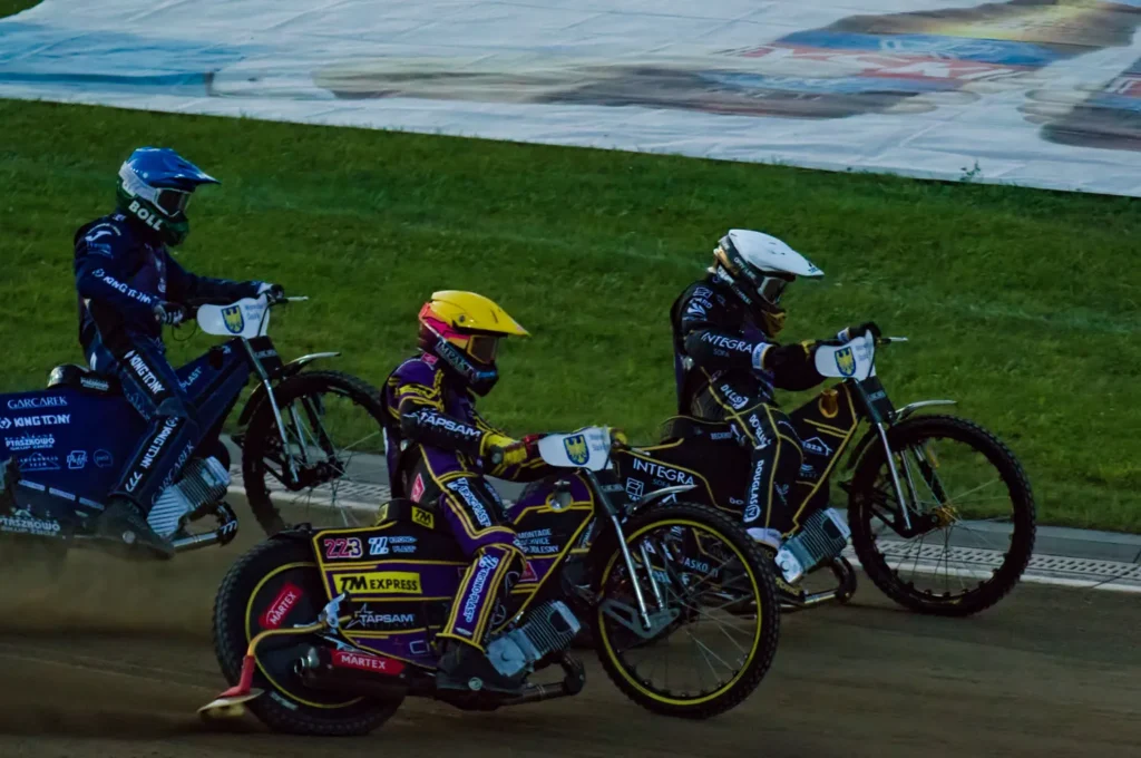 IMG_20250815_19275420