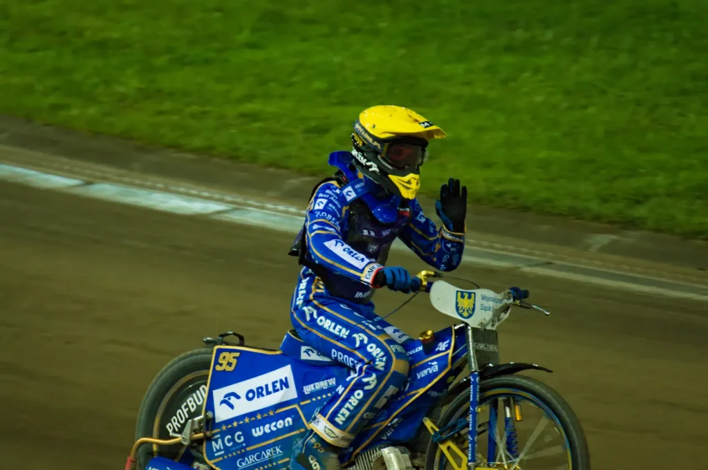 IMG_20250815_21502150