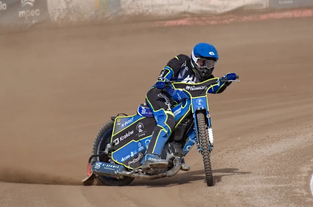 IMG_20260412_15203600